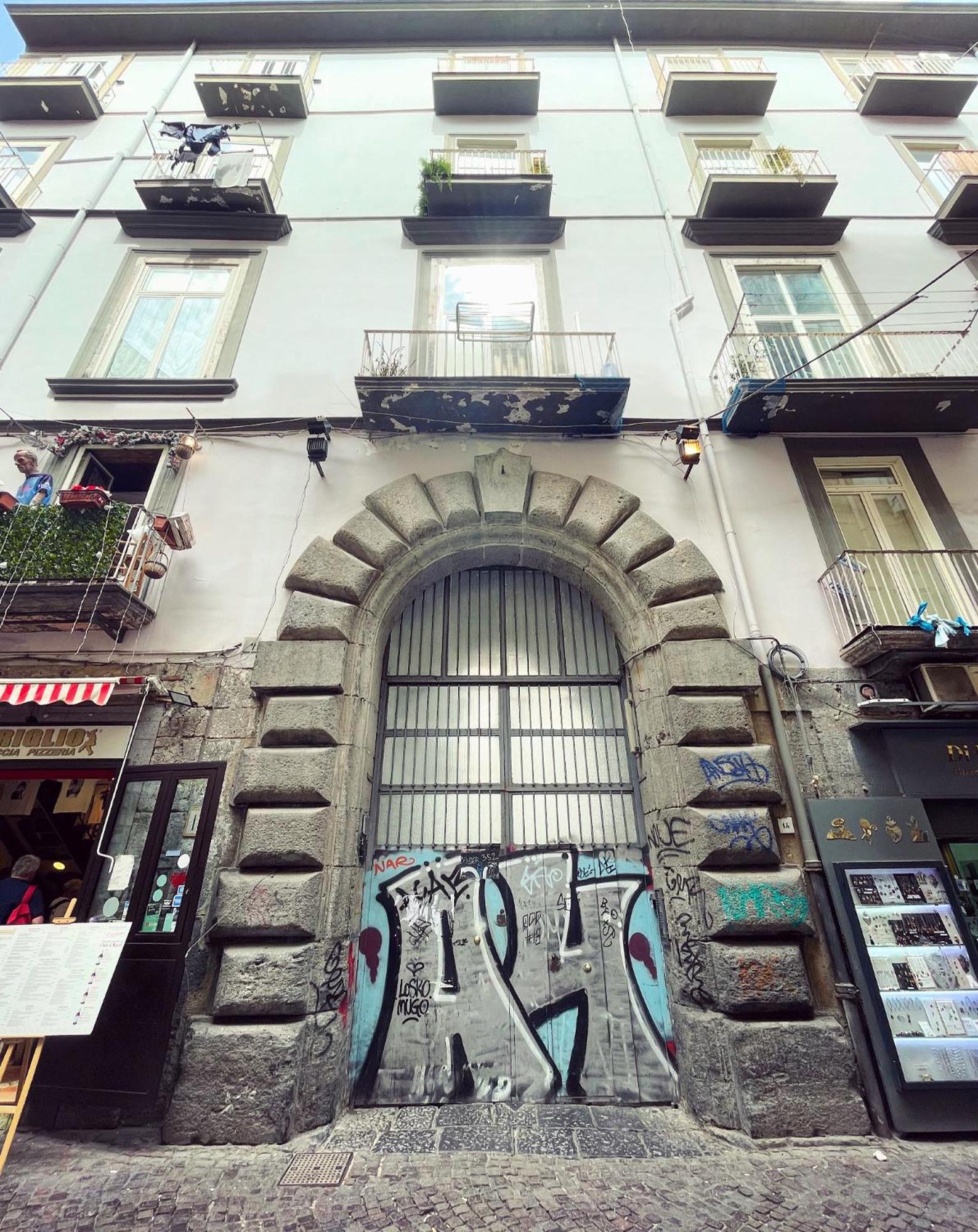 14 Fourteen Apartment Napoli Bagian luar foto